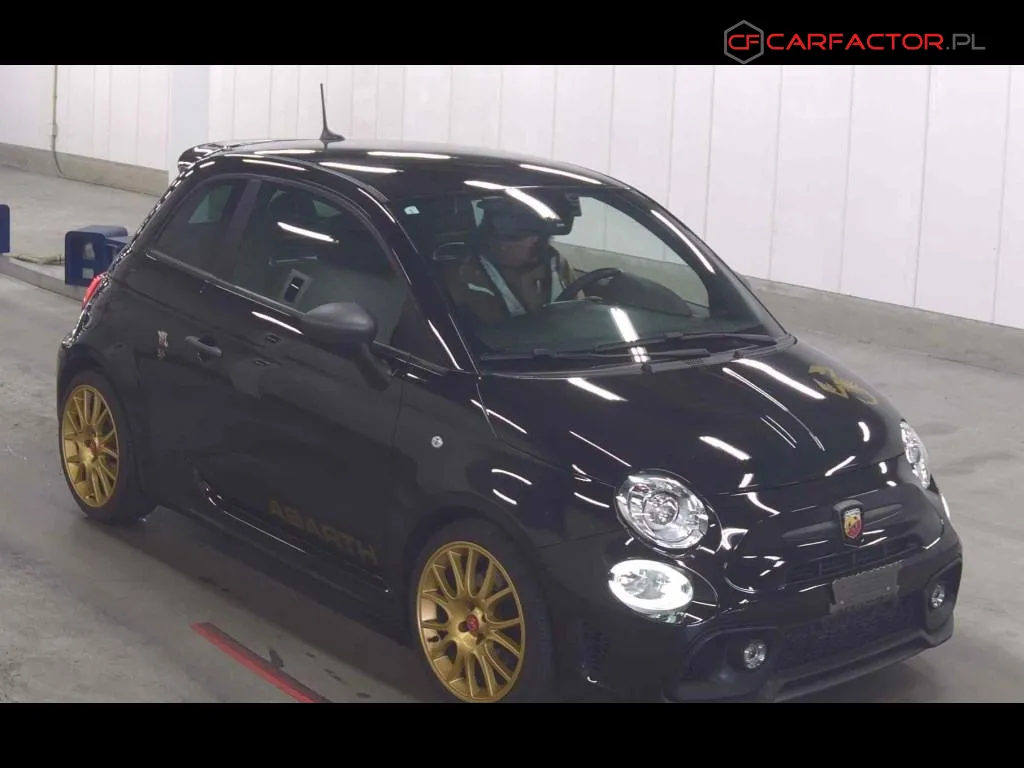 ABARTH 595 SCORPIONEORO