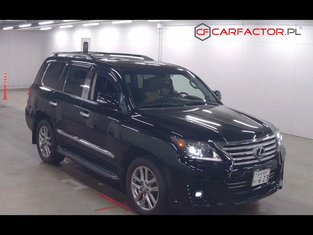 LEXUS LX570 4WD BASE GRADE