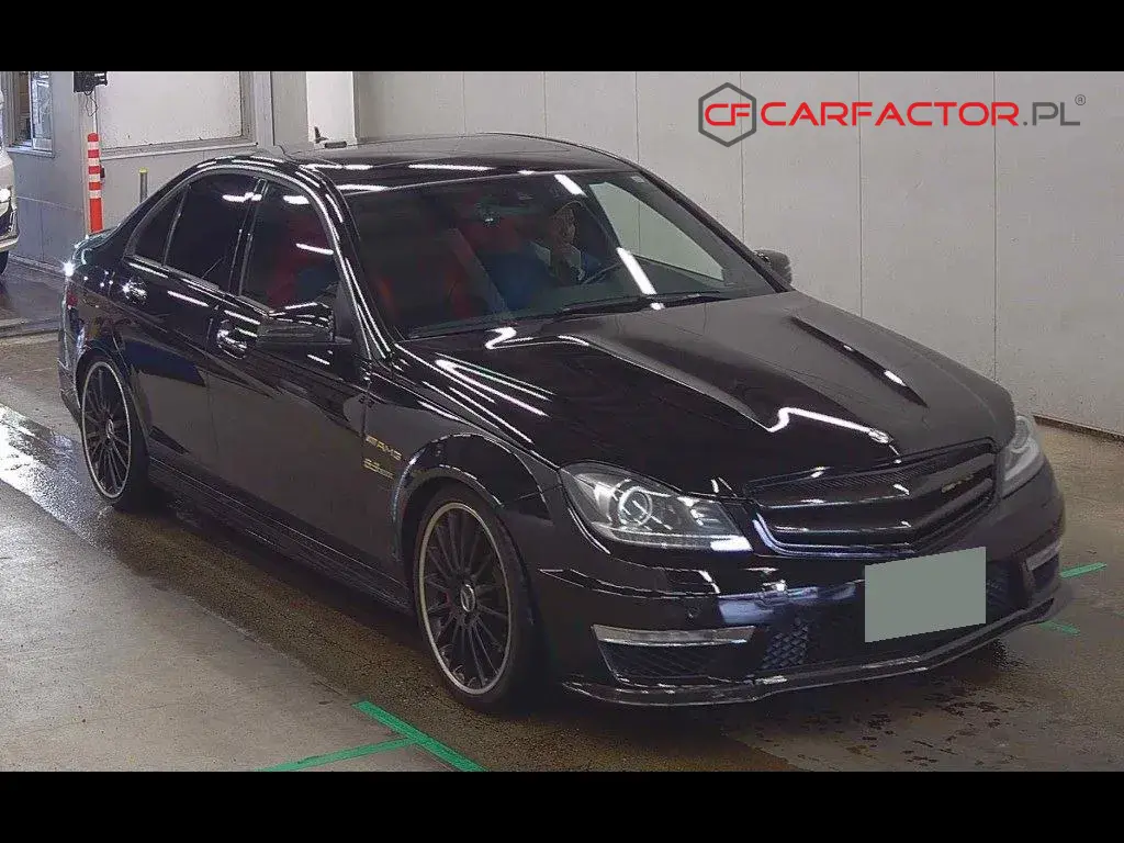 MERCEDES BENZ C-CLASS 4D C63 AMG